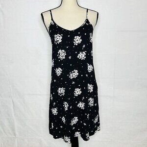 Shift Women's Rayon Slip Dress Size M Floral Sleeveless V-Neck Black White NWT